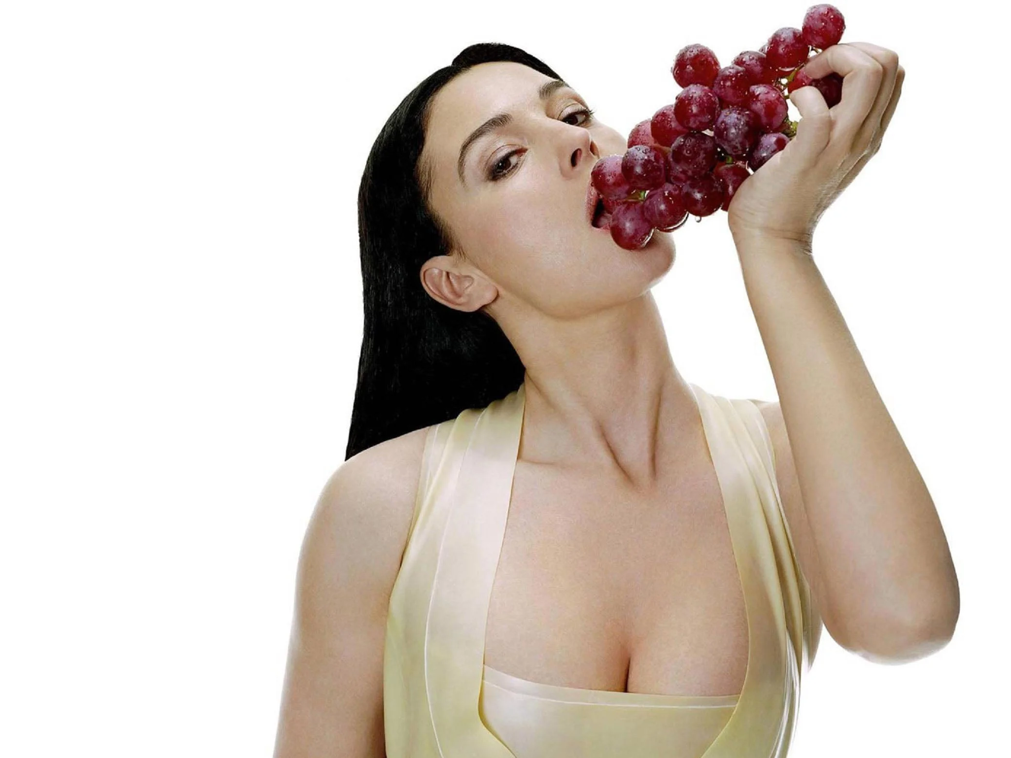 Matagalpa estrena Meme por controversia de la roba uvas