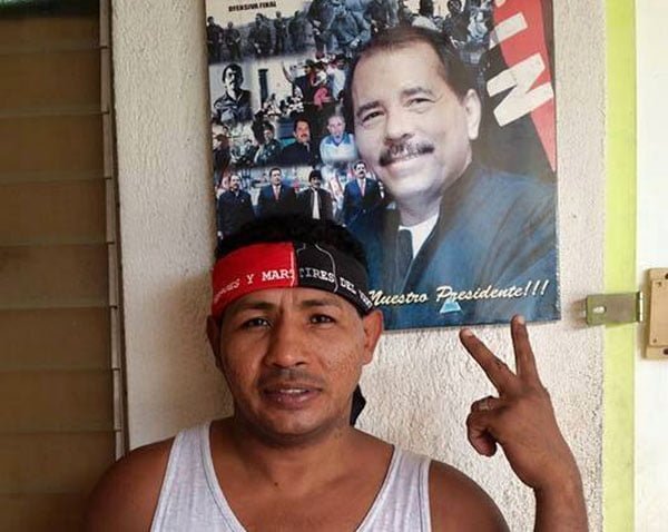 El video de Ricardo Mayorga robando un teléfono celular