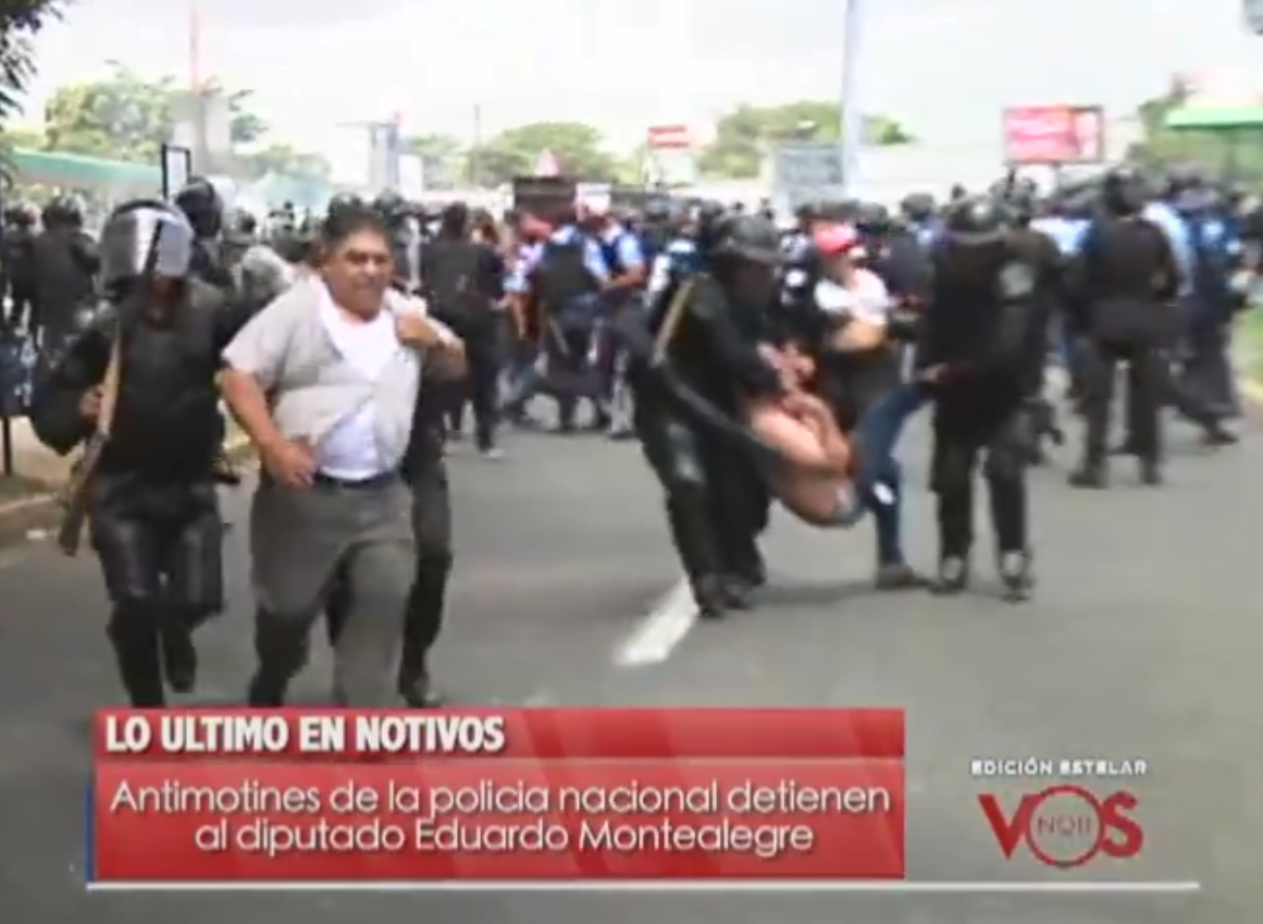 Los videos de los diputados siendo vapuleados por la policía