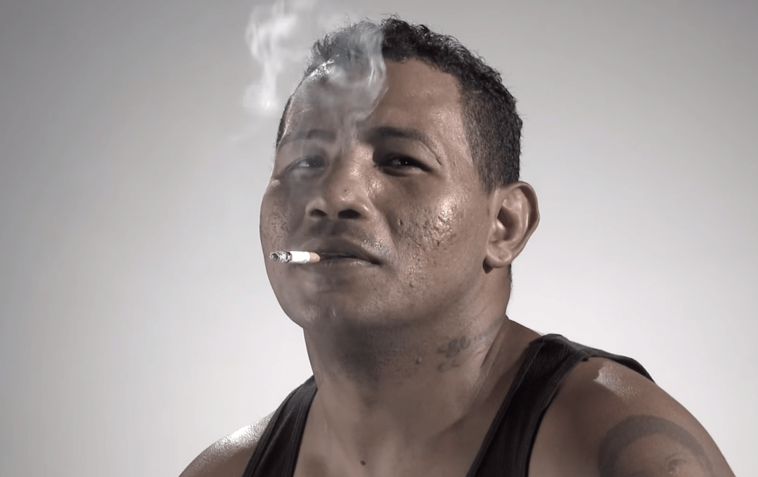 Miren a Mayorga hacer lo que hace siempre antes de perder