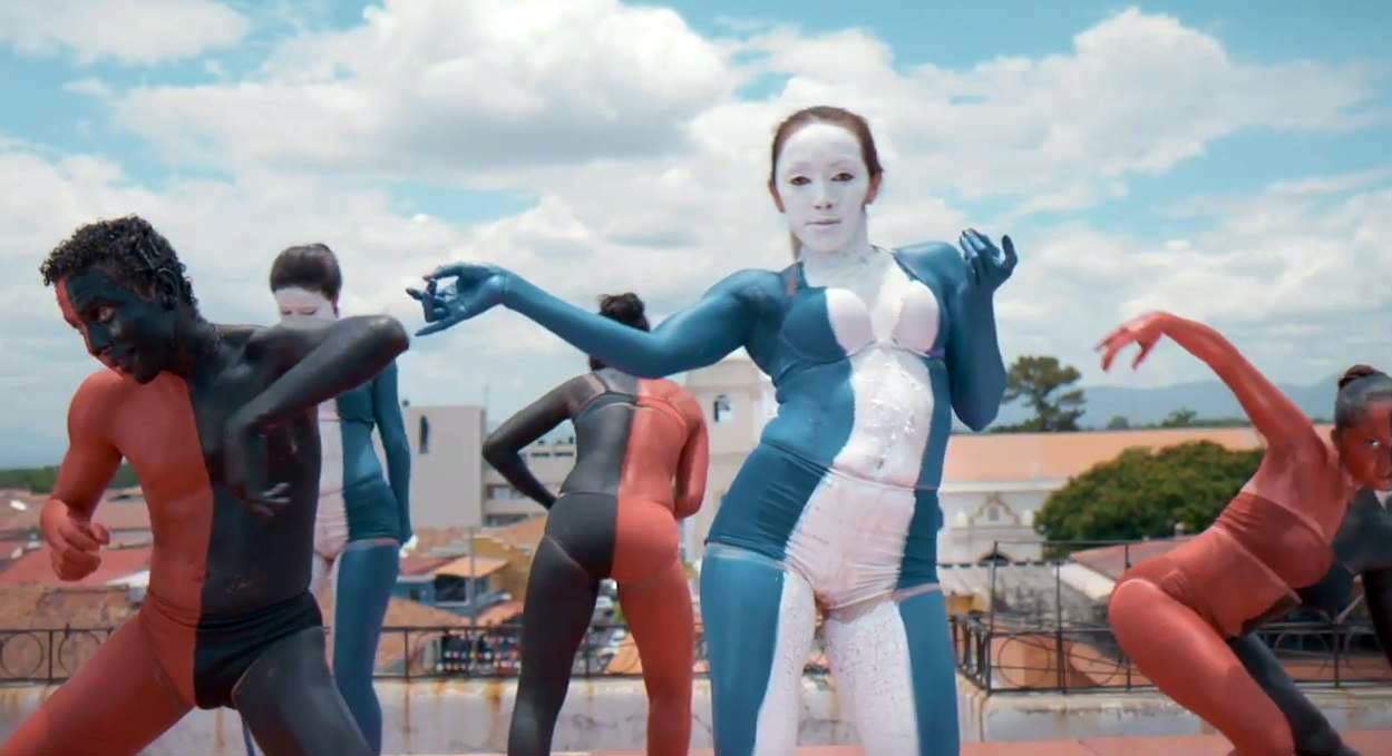 El nuevo comercial de campaña del Presi está regio, pero tenemos unas preguntas #SiempreAlFrente