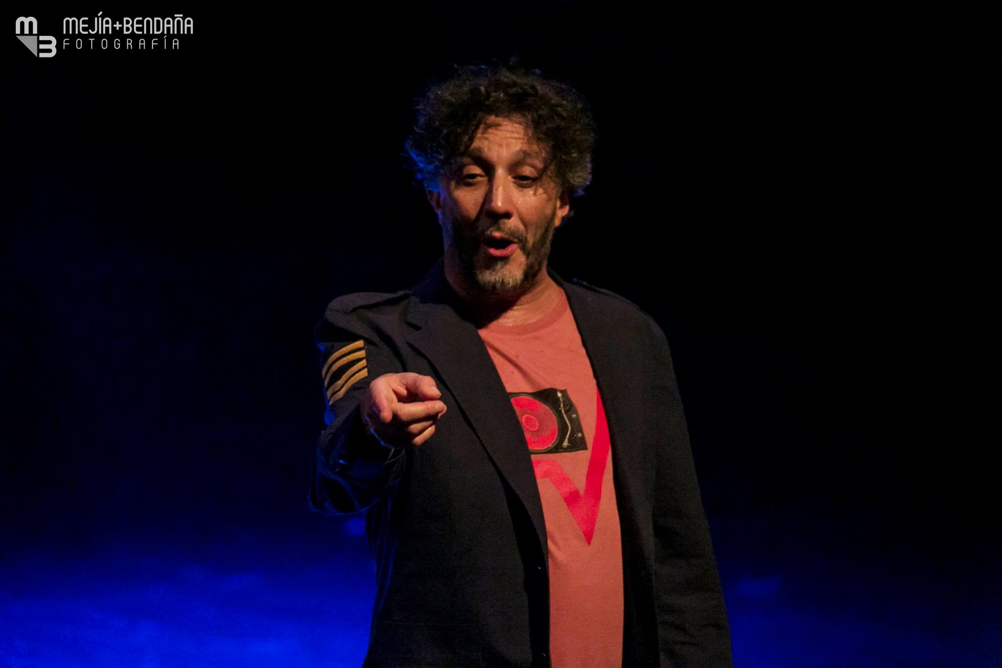 Así estuvo el concierto de Fito Paez (versión tapuda y sin censura)