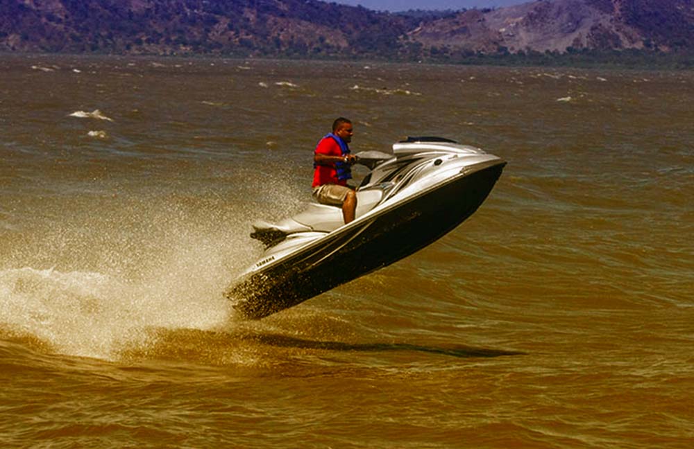 ¿Te atreves a pasear por el Lago de Managua en Jet Ski? Hay algo que tenes que saber …