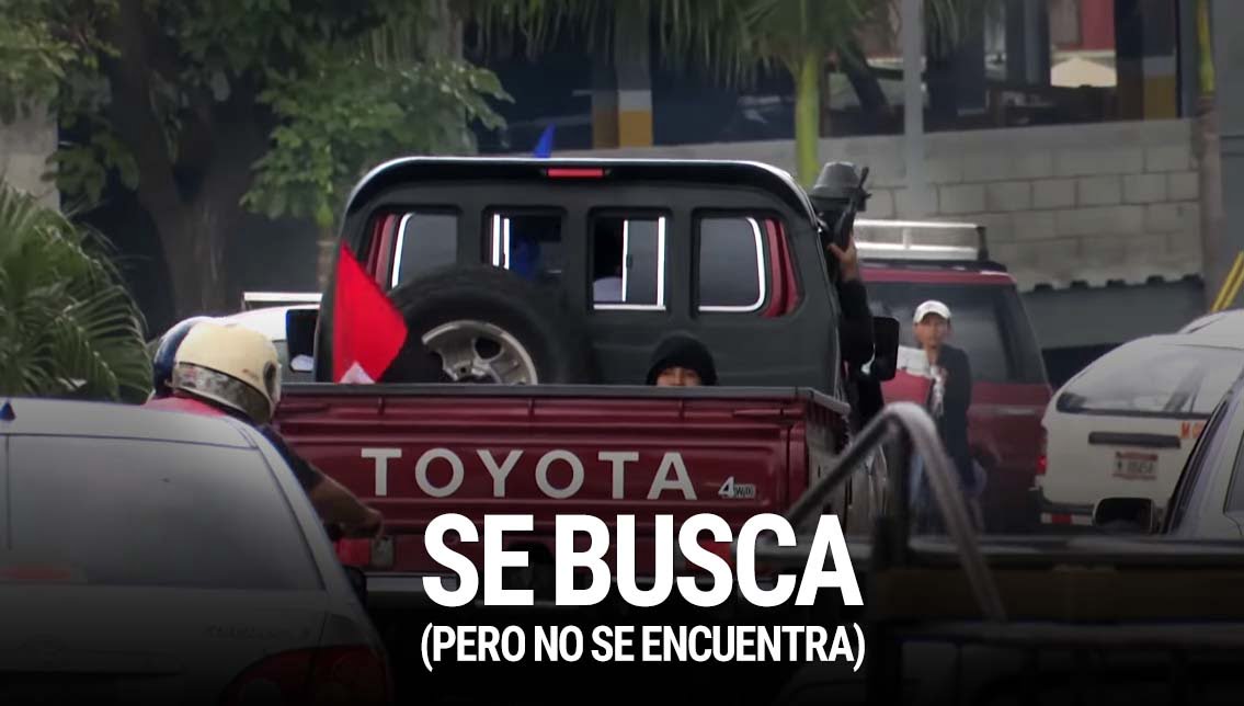Policía busca Camioneta Roja pero no la encuentra porque casi no hay pruebas