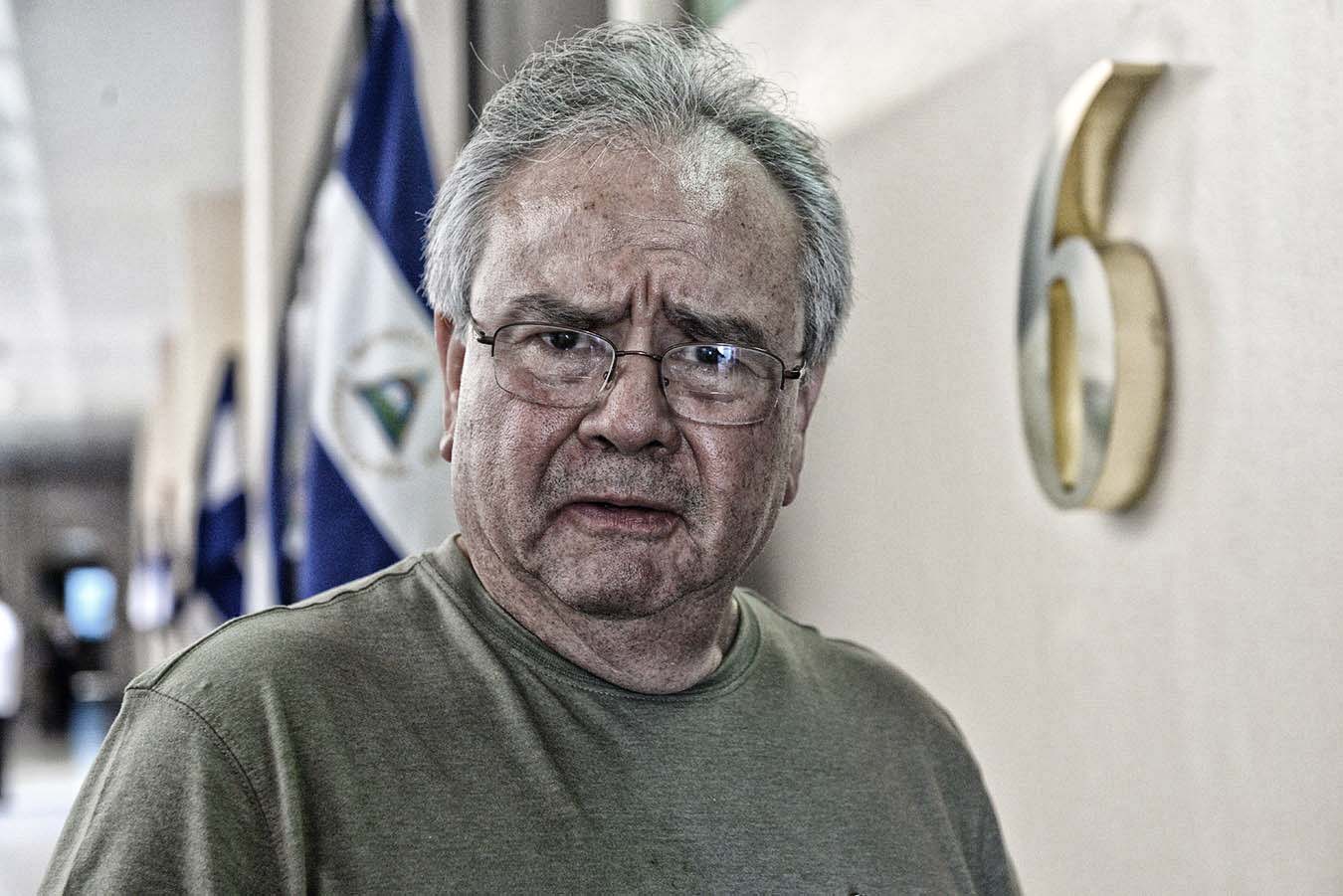 RENACER no te afecta, Gustavo Porras la tiene pequeña y la Ley de Ciberdelitos es un chiste que no da risa