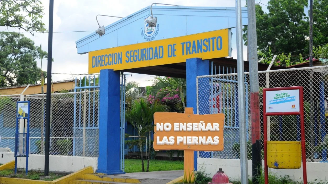 La «economía creativa» llega a la Policía Sandinista (y no, no hablamos de las clásicas mordidas)