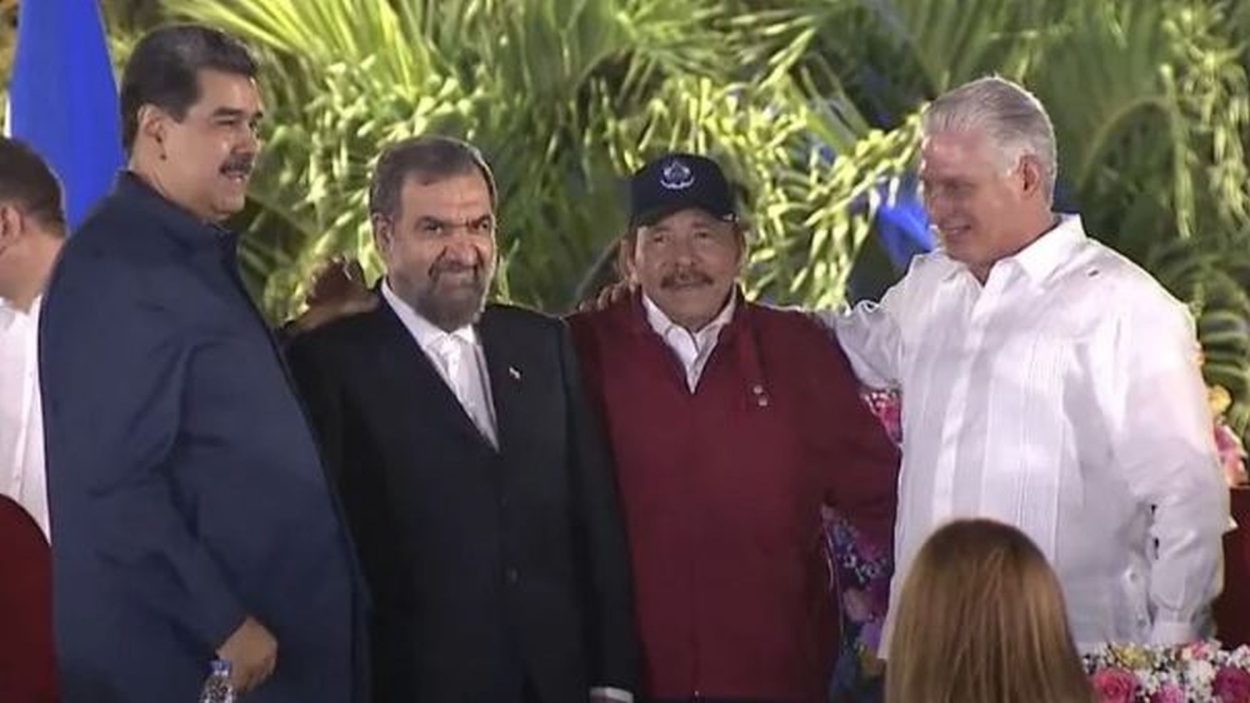 Daniel Ortega le roba el show a Daniel Ortega en la OEA (con un poco de ayuda del terrorismo internacional)