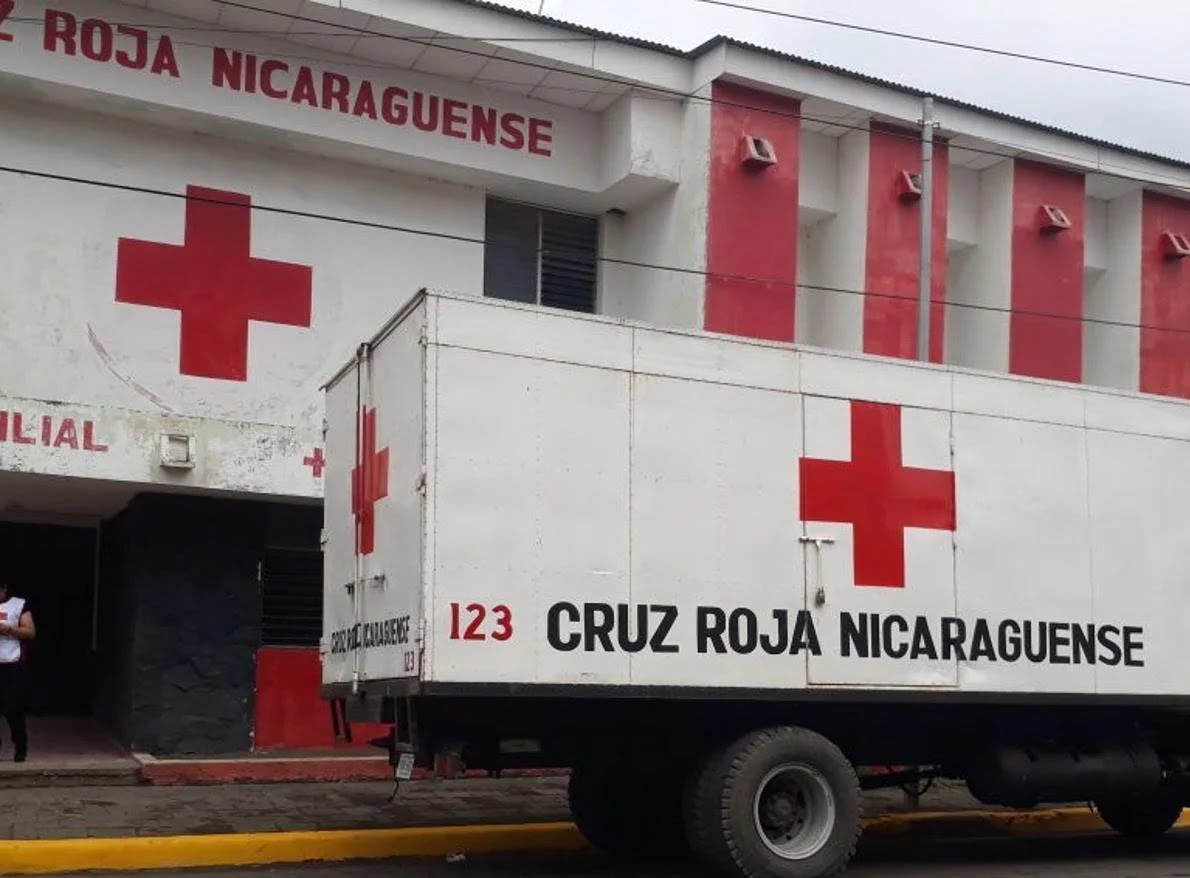Trending Nicaragua: Daniel Ortega se piñatea la Cruz Roja (por salvar vidas en 2018)
