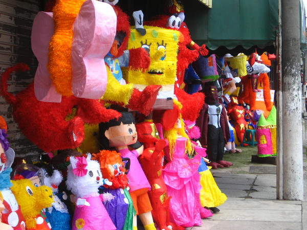 Trending Nicaragua: Daniel Ortega y sus Confiscaciones, piñatas, robos y más robos