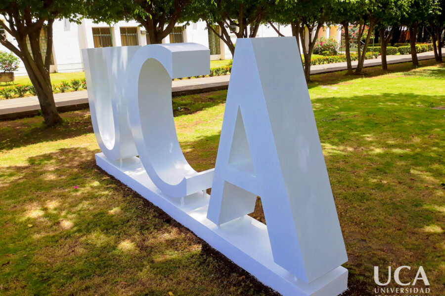 El argumento legal que salvaría a la UCA de ser piñateada por Daniel Ortega (pero no en Nicaragua)